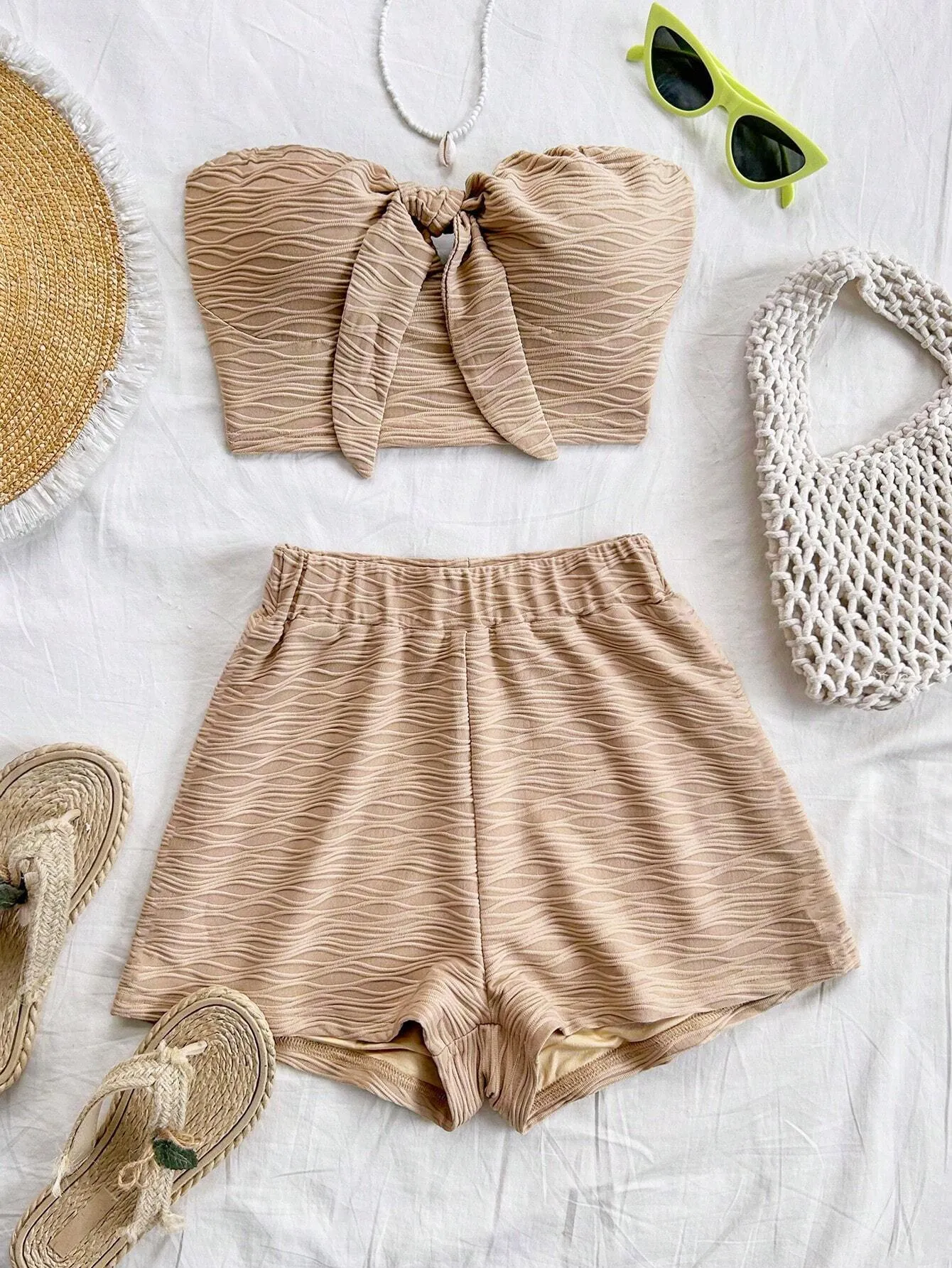 2pcs Sexy Backless Crop Top & High Waisted Shorts Set