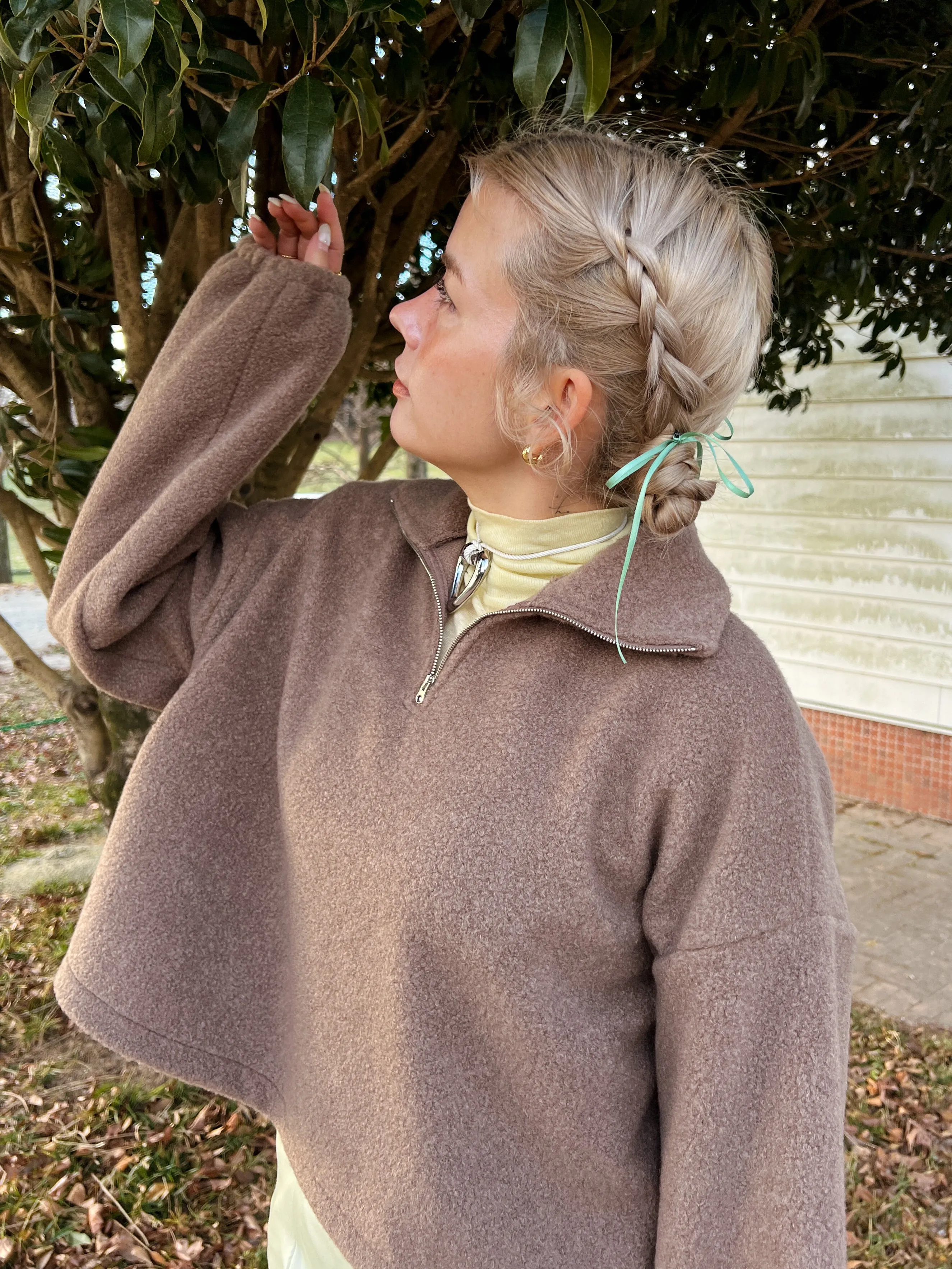 Daily Use See-through Turtleneck Top