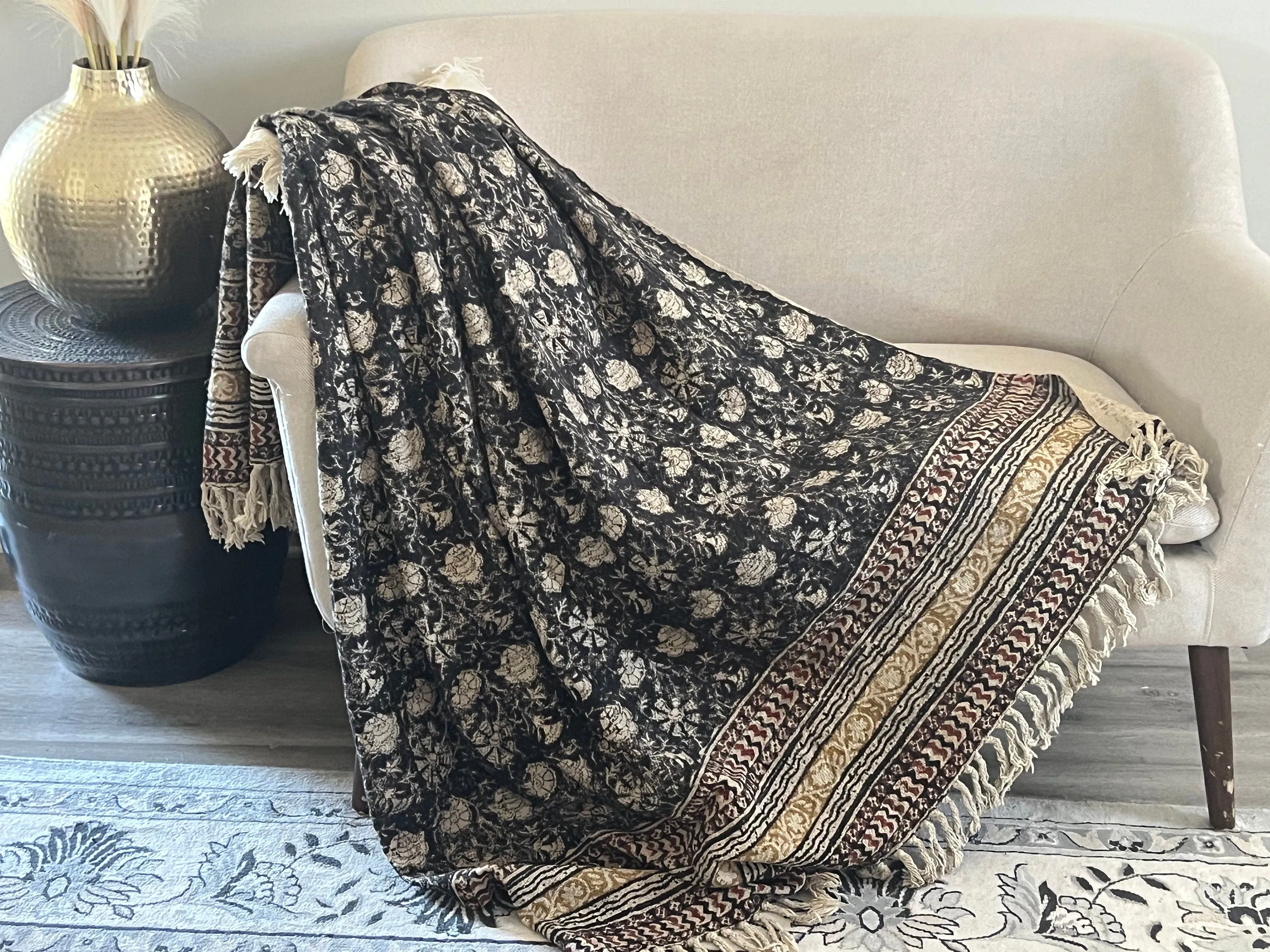 Handmade Black Floral Throw Blanket Couch , Boho Home Decor, Cozy Bedroom Living Room - Unique Gift for Home, Cotton Coverlet