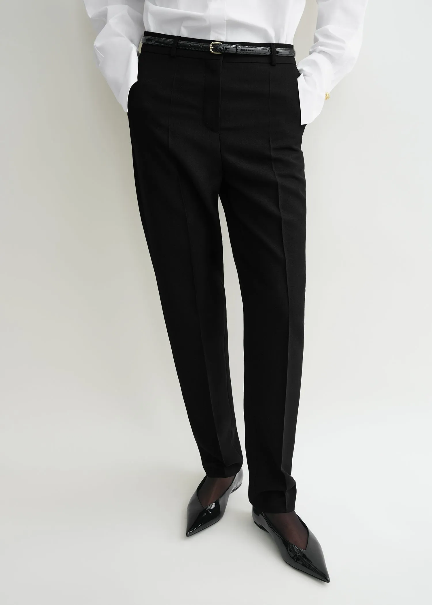 Low-waist tailored trousers black