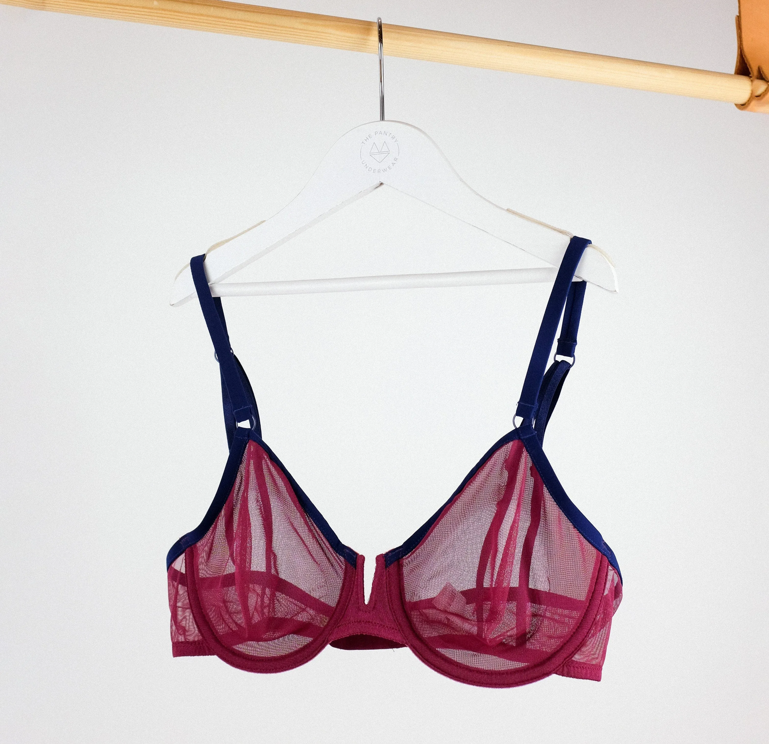 Mesh plunge bra [Cranberry]