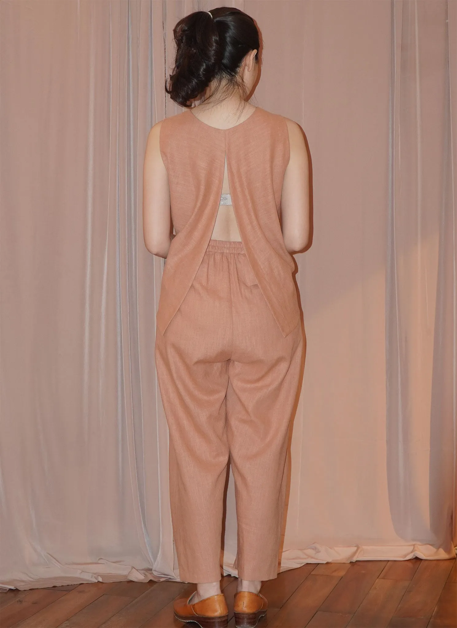 Mint Back Split Wrap Top / Size L (as is) - Clay Pink Linen