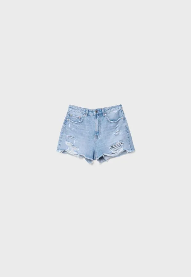 Ripped denim shorts D75