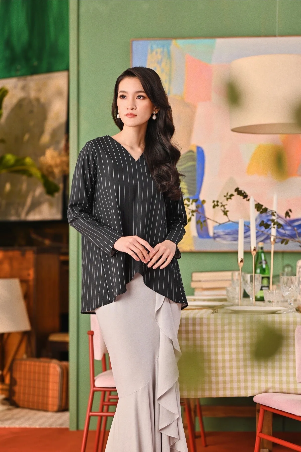 The Capai Women Caya Blouse - Black Pinstripe