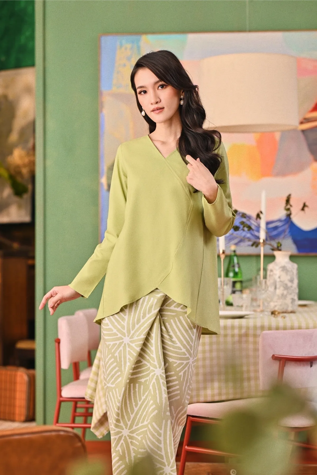 The Capai Women Caya Blouse - Tea Green