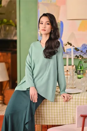 The Capai Women Caya Blouse - Vegan Green