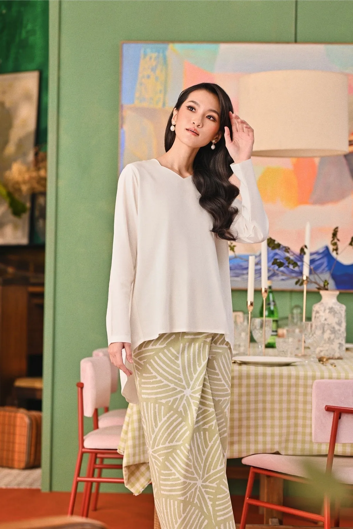 The Capai Women Foxy Blouse - White