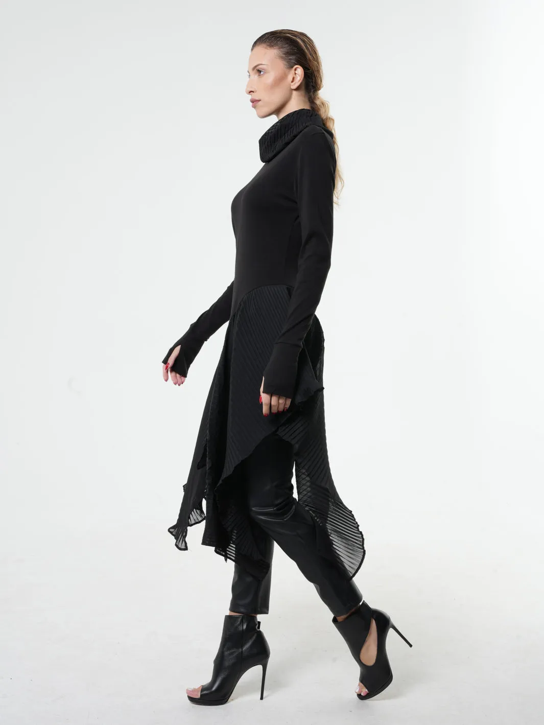 Turtleneck Black Tunic With Pleated Choffon Layer